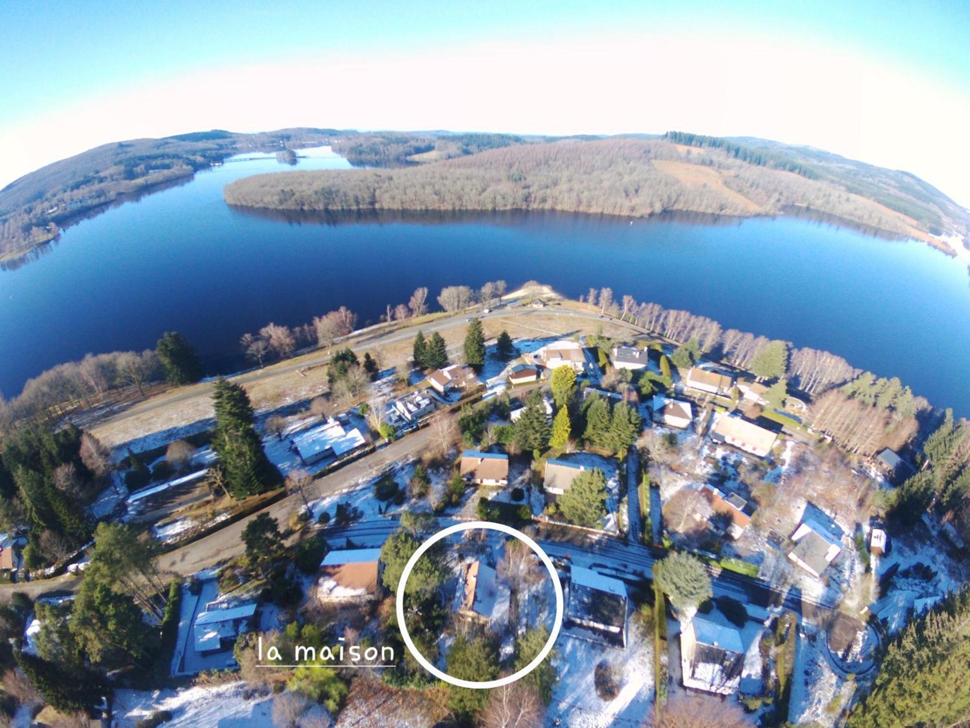 Maisonnette Lac De Vassiviere Beaumont-du-Lac Екстер'єр фото
